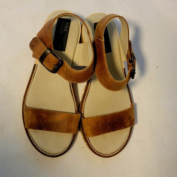 SOLD - Bull Boxer Strappy Sandals size 8 Chunk Heeled - Picture 8 of 10